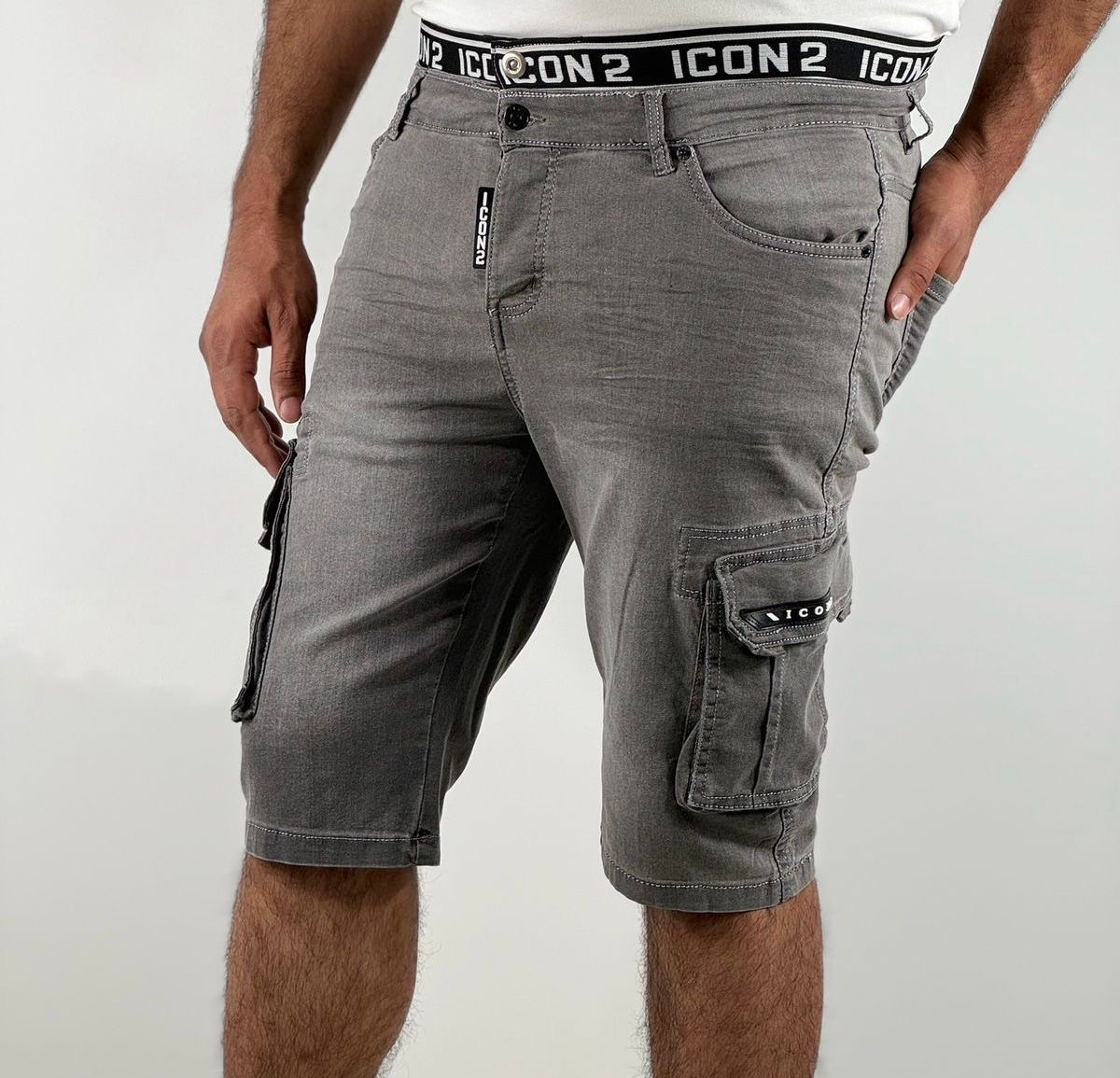 Icon 2 - Cargo-Shorts | grau