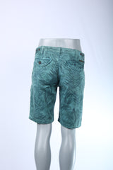 P.L.M. Dirty Ecru Shorts Grün – Lässig und Stilvoll