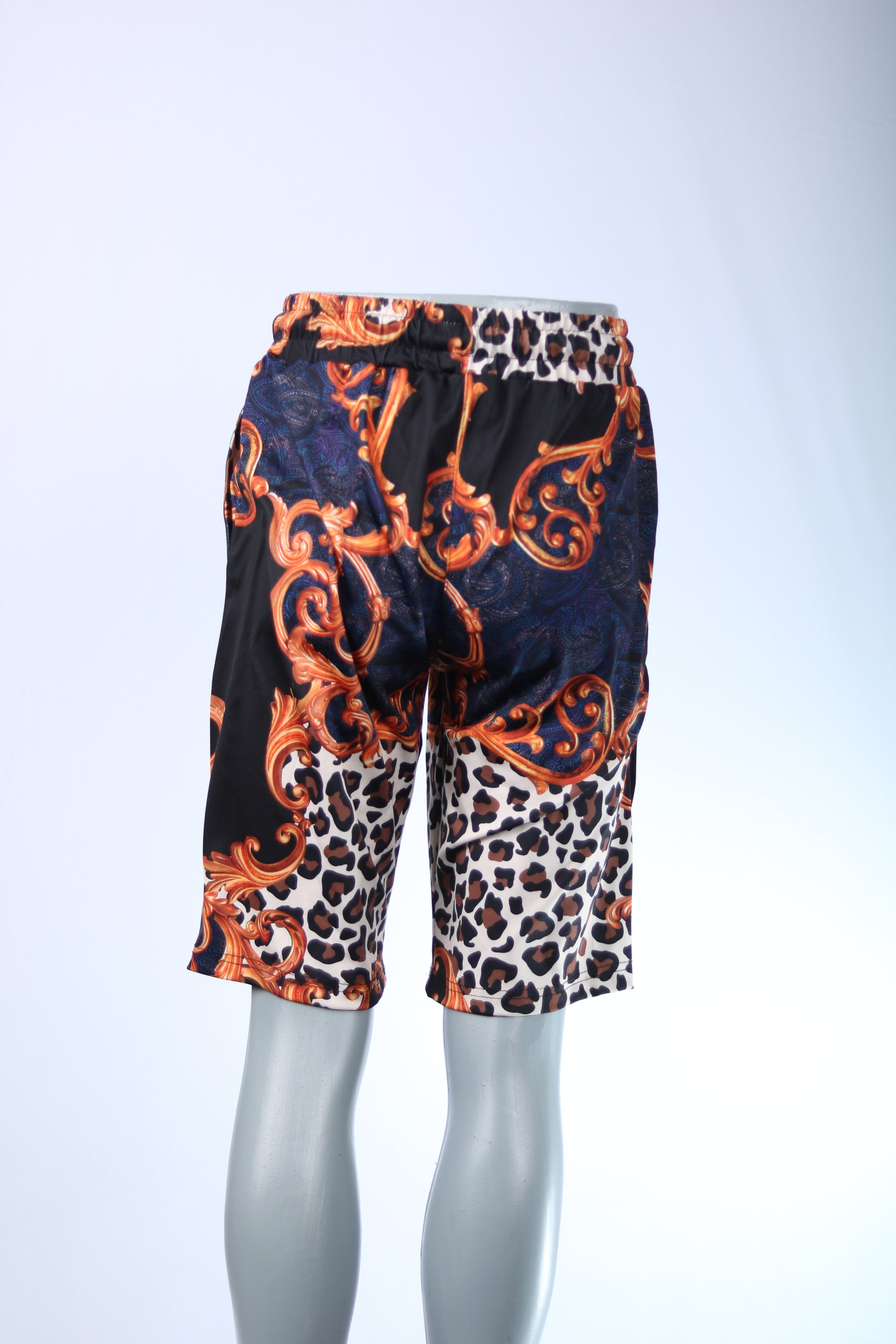 David & Gerenzo Patterned Shorts – Auffällig und Stilvoll